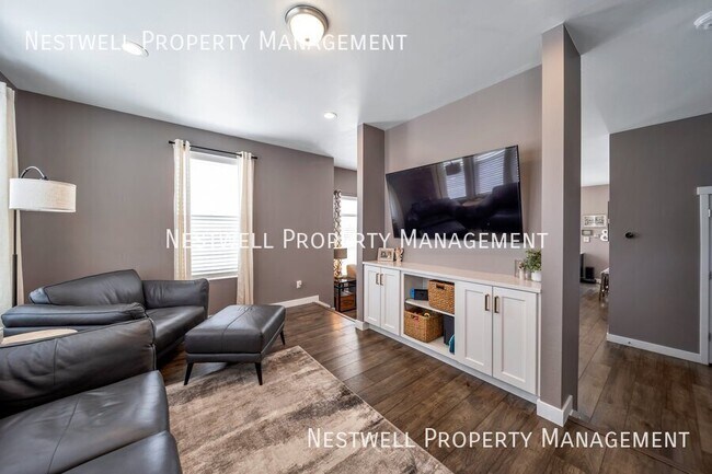 Building Photo - 940 N 850 E