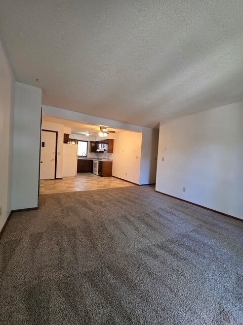 Foto del edificio - 1676 9th St N