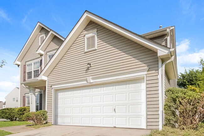 Foto del edificio - 12529 Oakton Hunt Dr