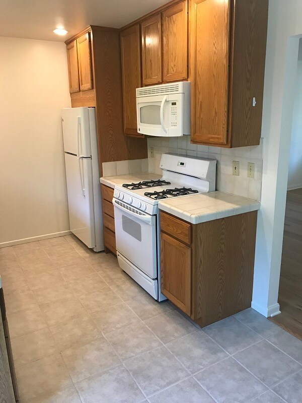 Building Photo - 487 Ortega Ave