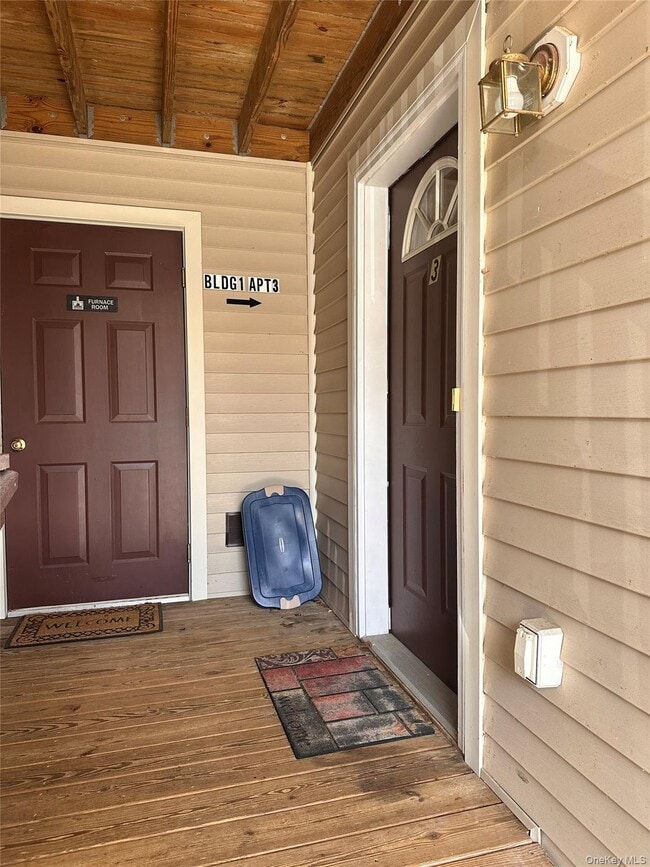 Building Photo - 105 N Montgomery St