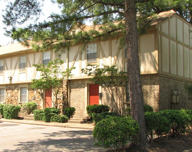 Westminster Townhomes Apartments Germantown, TN