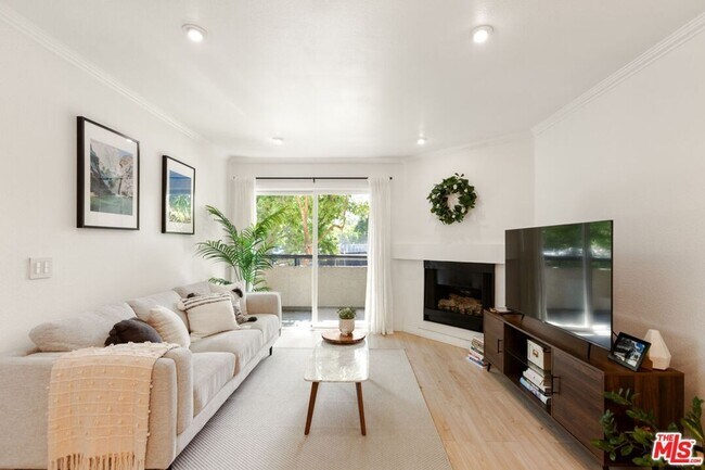 Foto del edificio - 1 Bedroom 1 Bathroom Apartment in Woodland...