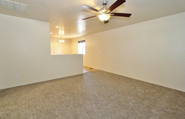 Building Photo - Single-Level Home in Meridian