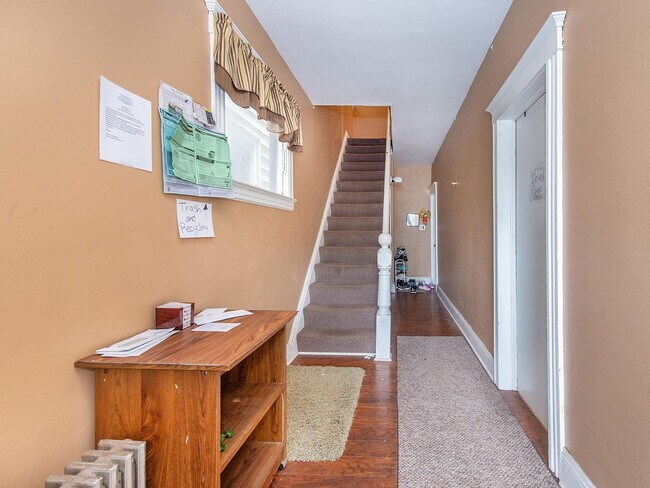 Foto del edificio - 3-Bed in the Heart of New Brunswick!"