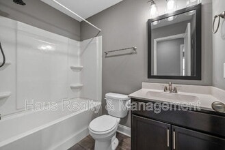 Building Photo - 191 Sambar Dr