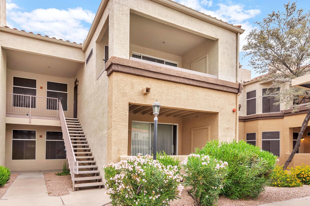 Primary Photo - 11375 E Sahuaro Dr