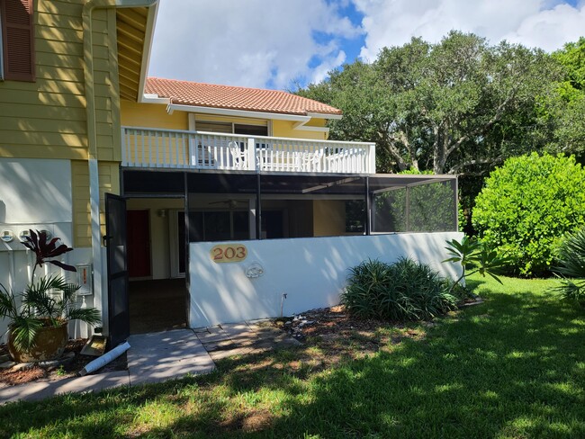 Building Photo - 203 Seabreeze Cir