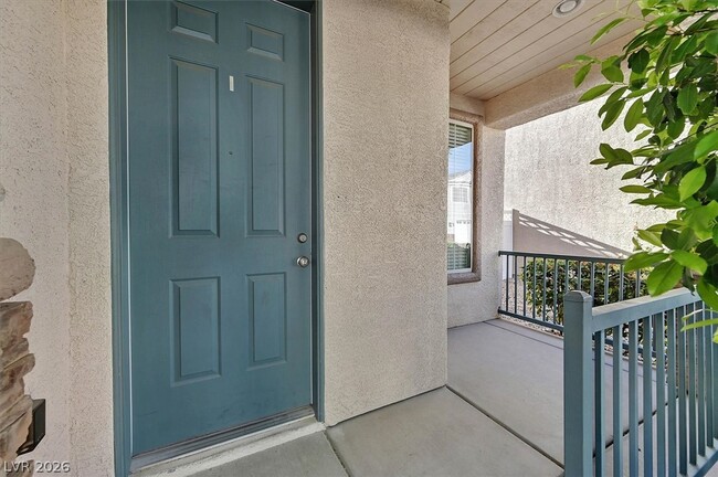 Foto del edificio - 7565 Grassy Bank St