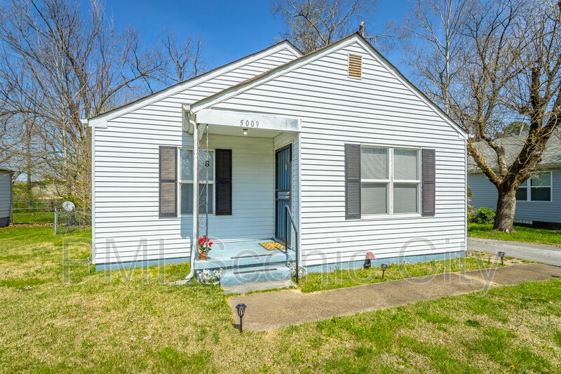 5009 Carolyn Ln, Chattanooga, TN 37411 House Rental in Chattanooga