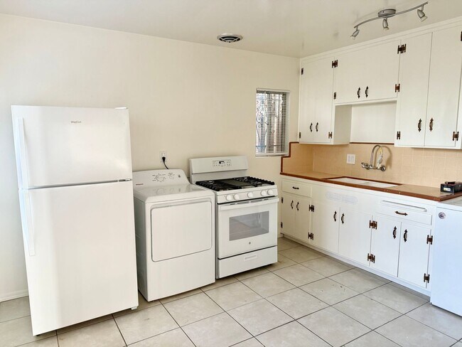 Foto del edificio - Charming Two Bed in North Park