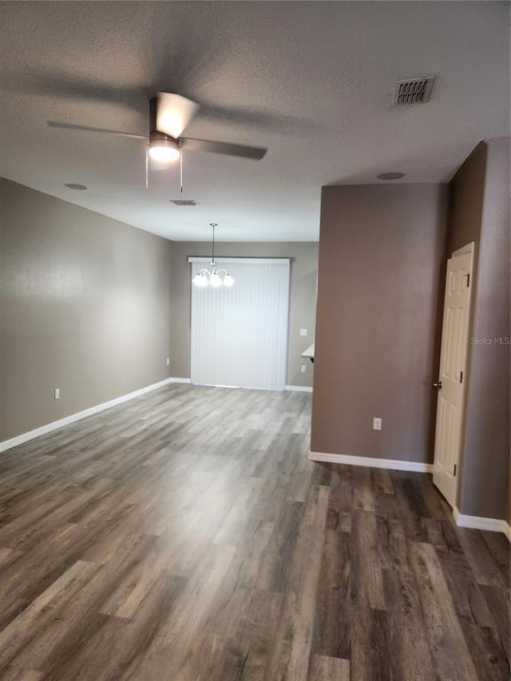 Foto del edificio - 2233 Brookridge Trail