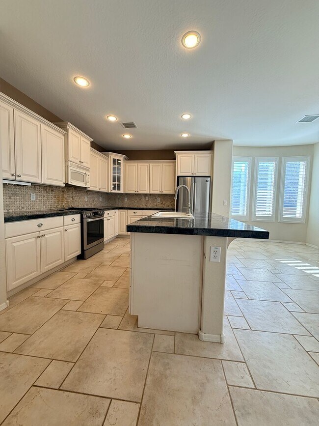 Foto del edificio - Single Story 3 Bedroom + Office in Stoneridge, Prescott Valley