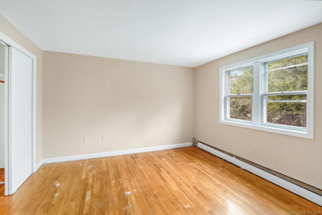 Building Photo - 183 Barker St