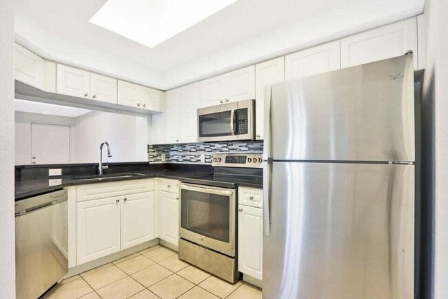 Building Photo - 2725 Anzio Ct