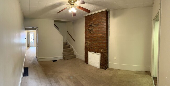 Foto del edificio - 2 Bedroom House in Millvale