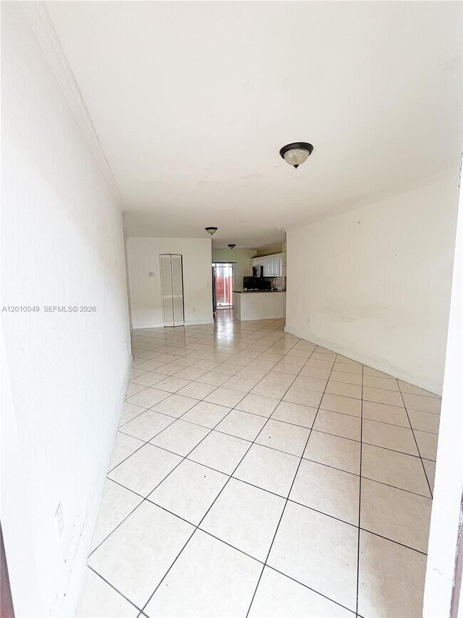 Building Photo - 11051 W Okeechobee Rd