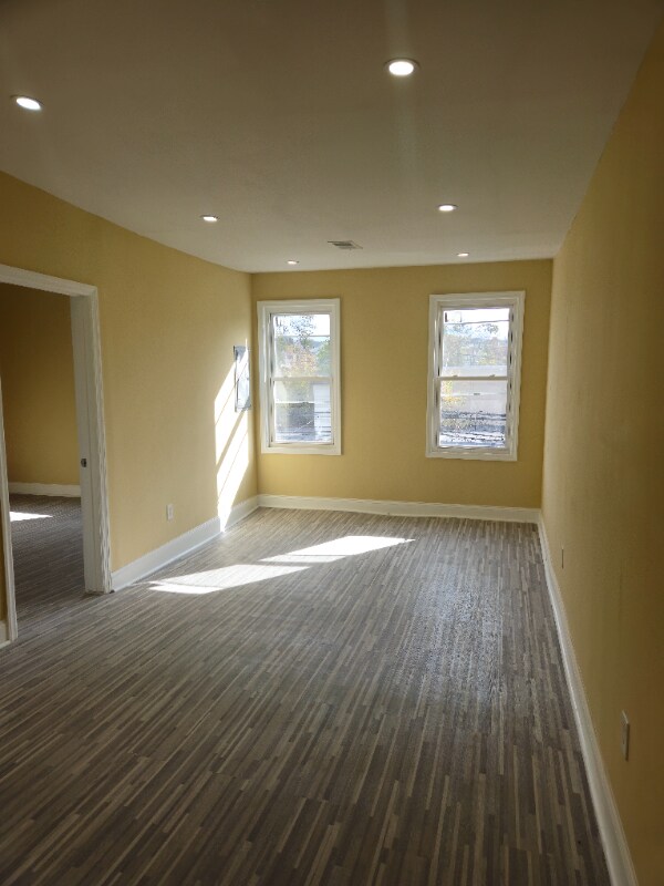 597 River St Unit 1, Paterson, NJ 07524 Room for Rent in Paterson, NJ