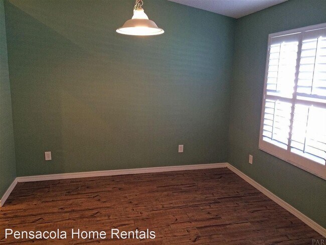 Building Photo - 3 br, 2 bath House - 4681 Canter Row
