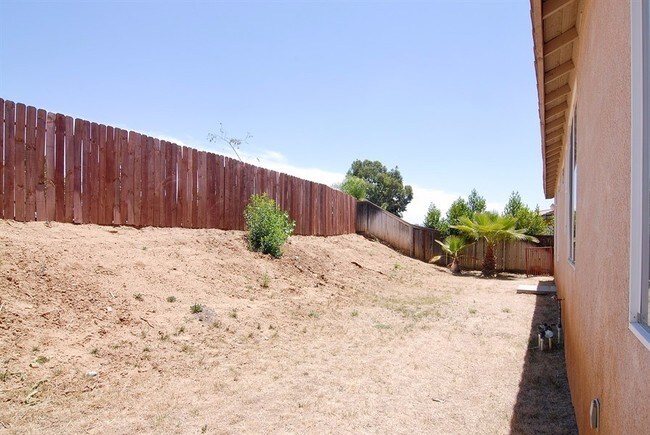Building Photo - 642 Dorothy Anna Dr