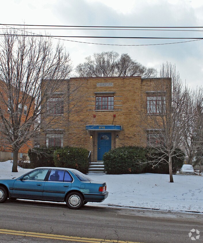 Primary Photo - 3712 E 3rd St