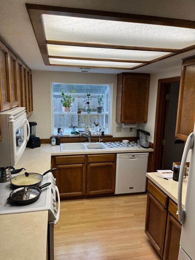 Foto del edificio - 570 Velopa Ct