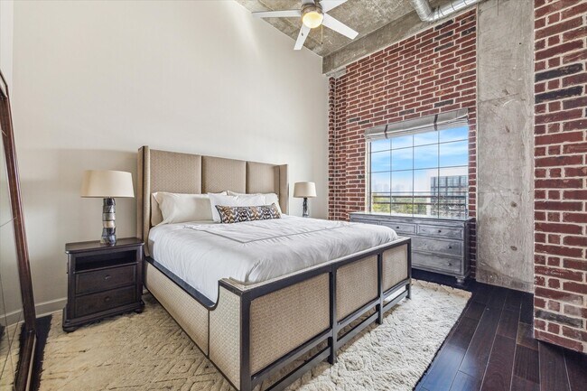 Foto del edificio - 1111 Studewood St