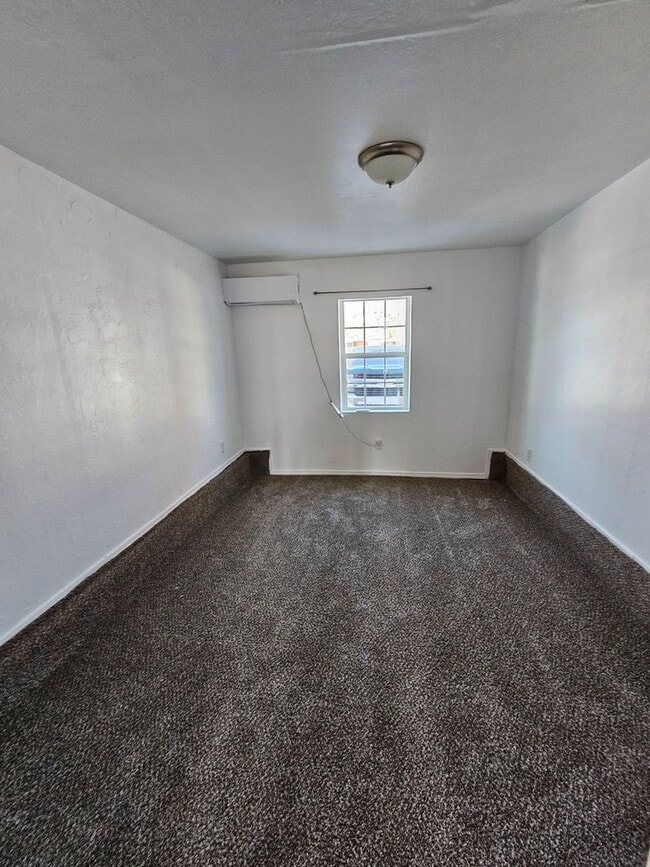 Building Photo - 1218 NW 80th St