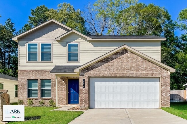 Building Photo - 15819 Del Norte Dr