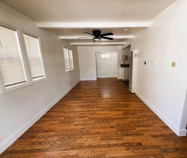Foto del edificio - 6615 E Ocean Blvd