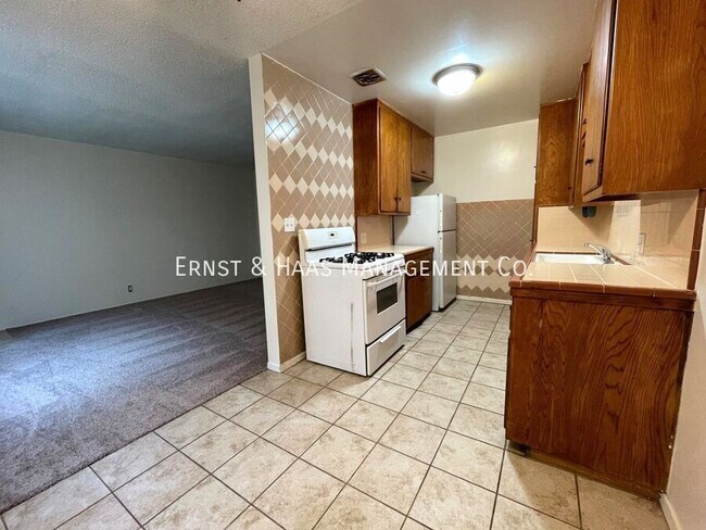 Foto del edificio - 1325 E 7th St