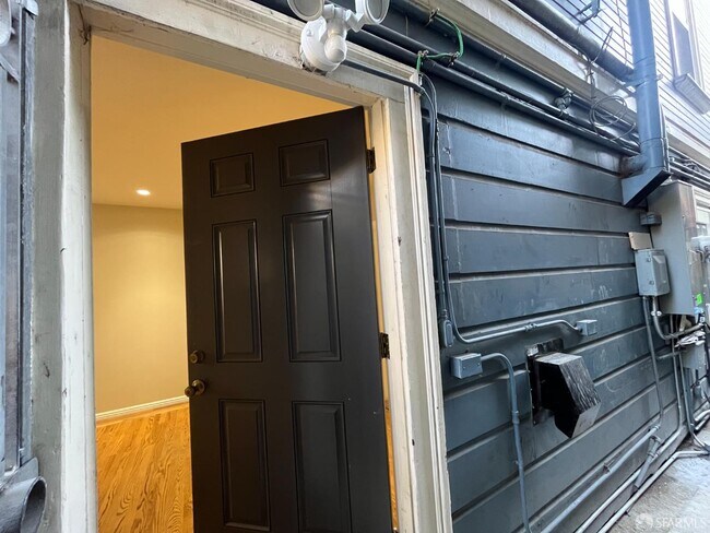 Foto del edificio - 3645 25th St