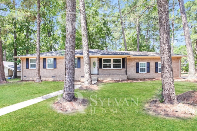 Building Photo - The Lifestyle You Deserve.