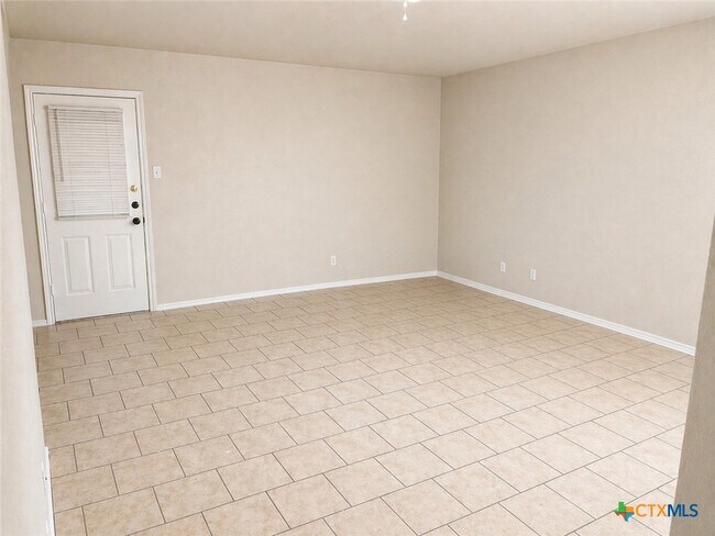 Foto del edificio - 2606 Timberline Dr