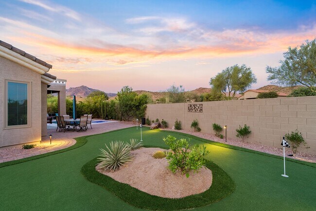 Building Photo - Gold Canyon Bliss