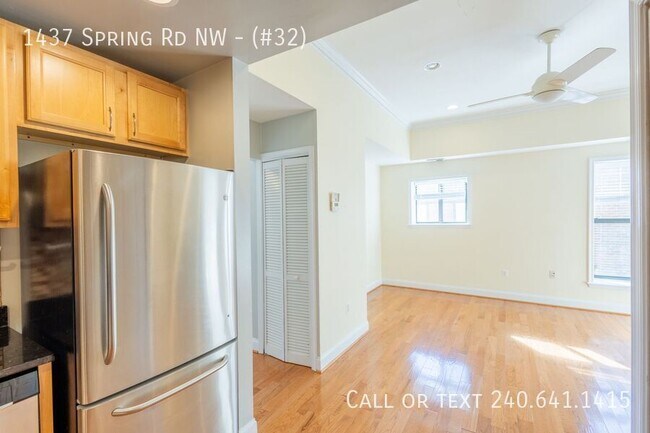 Building Photo - 1437 Spring Rd NW