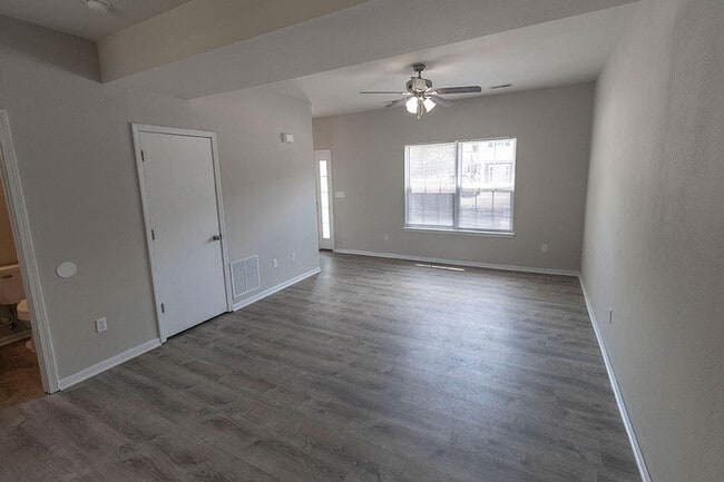 Building Photo - 1643 Citadel Dr