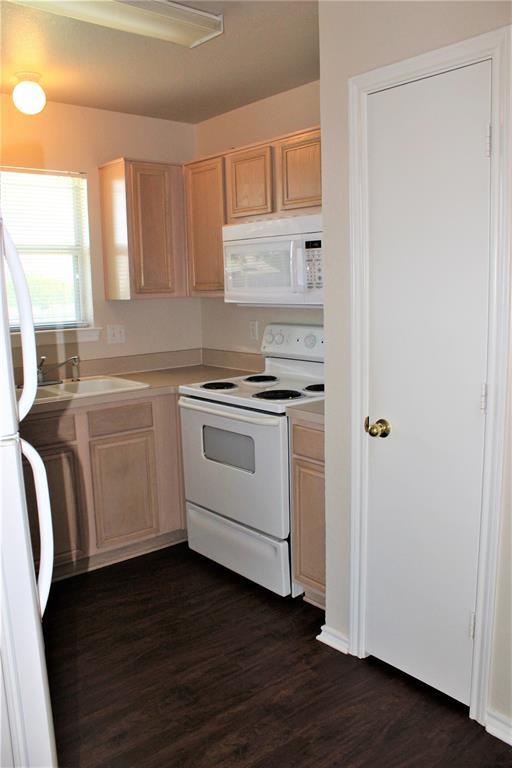 Building Photo - 113 Cherokee Trail