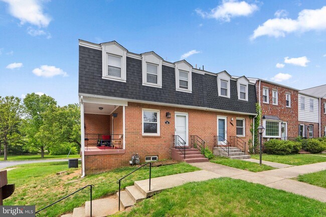 Foto del edificio - 81 Watkins Park Dr