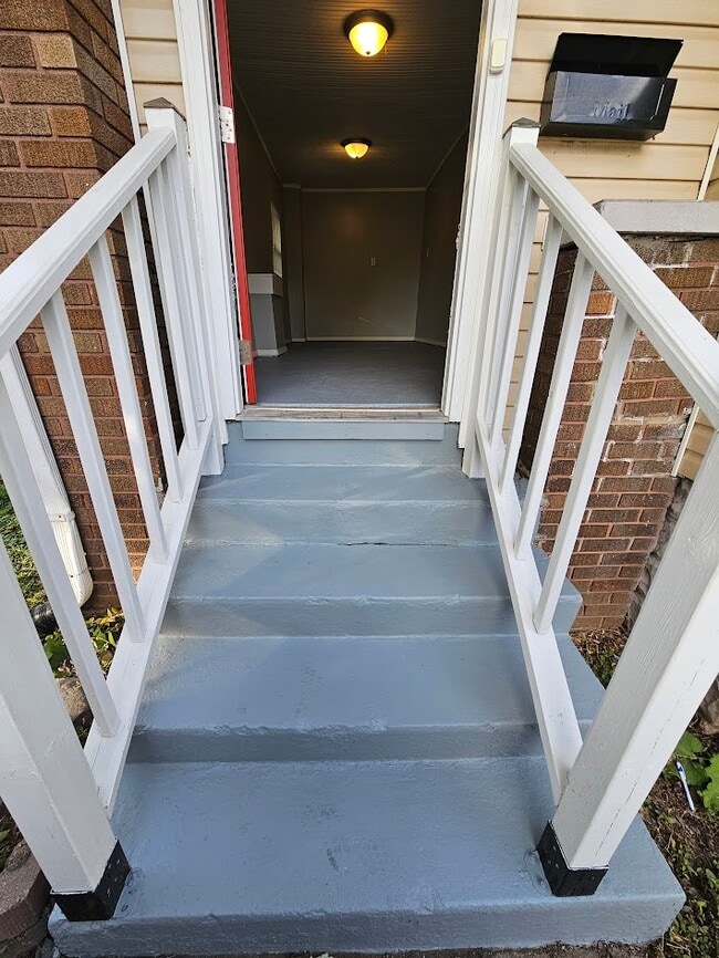 Front Entry Steps - 417 S Spencer Ave