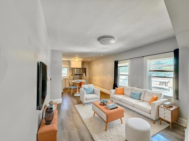 Foto del edificio - 32 Stedman Ave