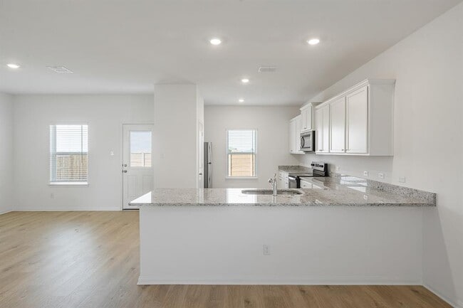 Building Photo - 116 Wirepass Cres