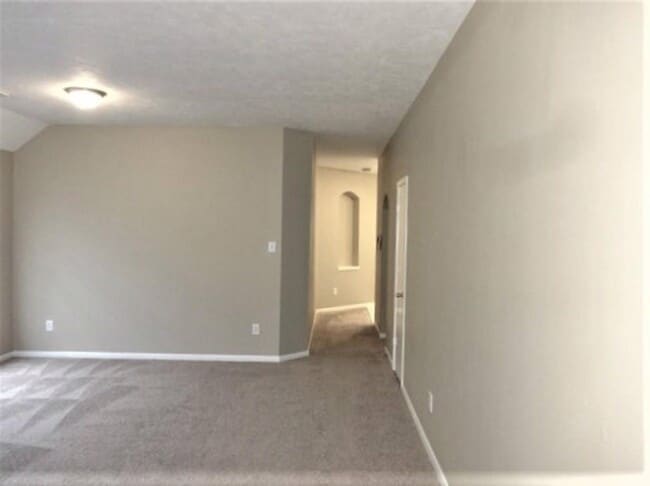 Building Photo - 2911 Glencullen Ln