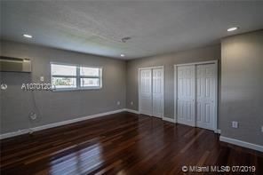 Foto del edificio - 1 br, 1 bath  - 335 75th St 12