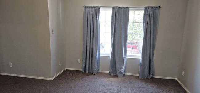 Foto del edificio - 7110 N 28th Dr