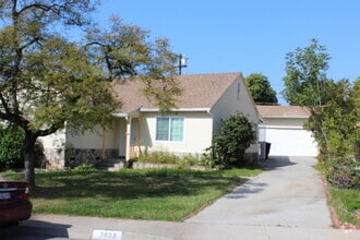 Building Photo - 2033 S Isabella Ave