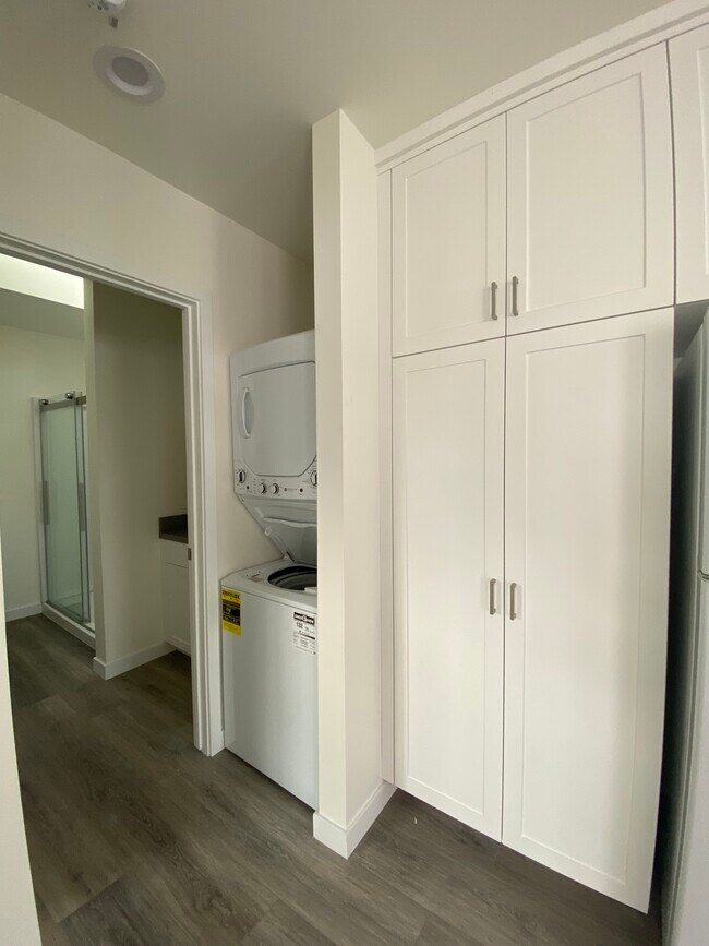 Washer/Dryer and Pantry - 4520 E La Cara St