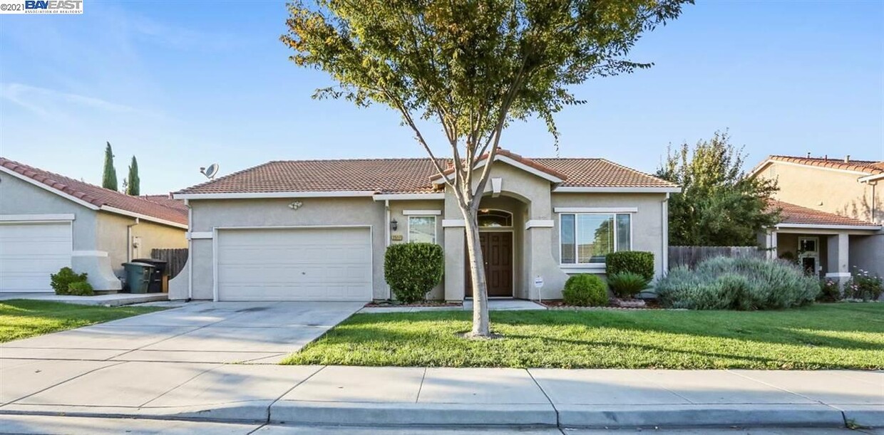 Primary Photo - 2517 Marie Antonette Ln