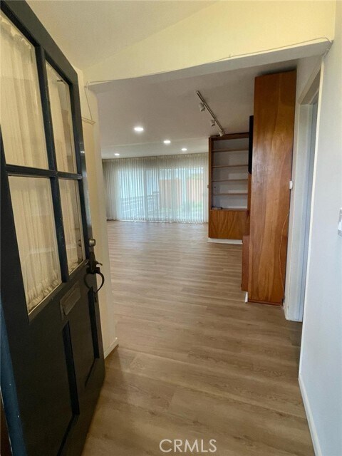 Building Photo - 16267 Pasada Dr