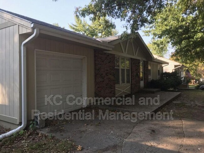 Building Photo - 14602 East 39th Terrace S
